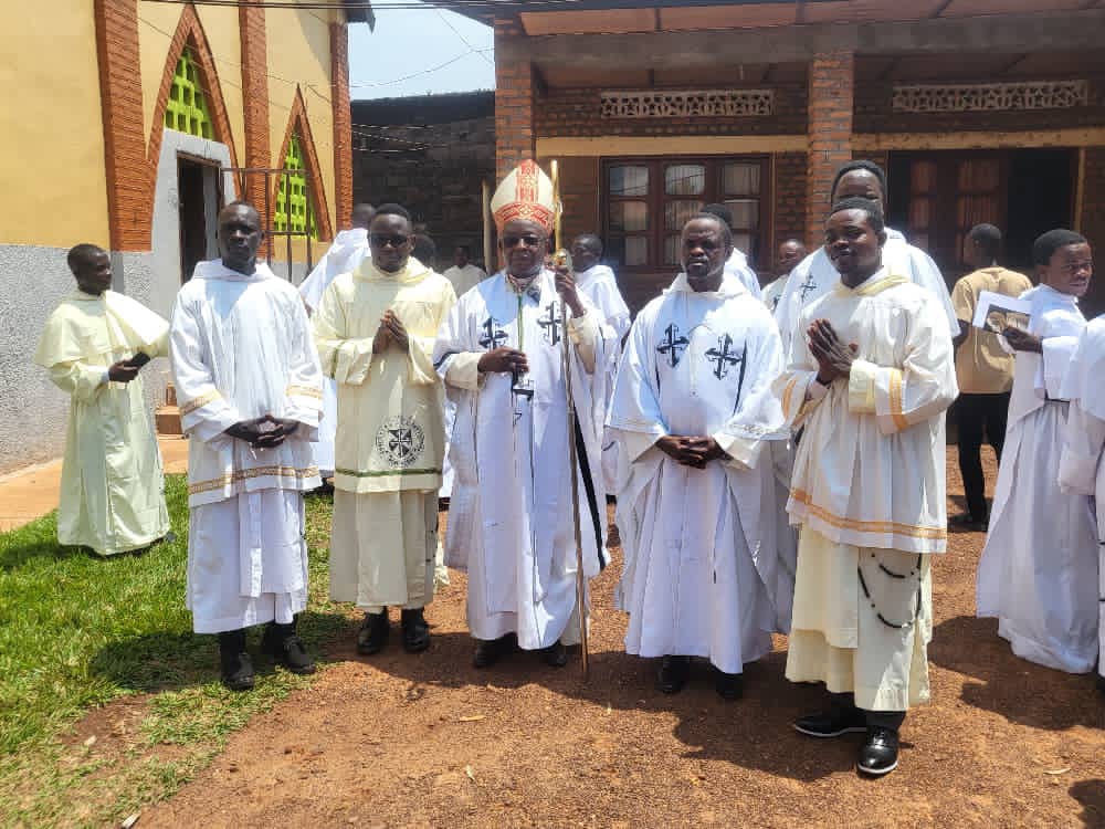 Au Cœur du Renouveau Dominicain en RDC : Célébration, Engagements Sacrés et Horizontes Académiques